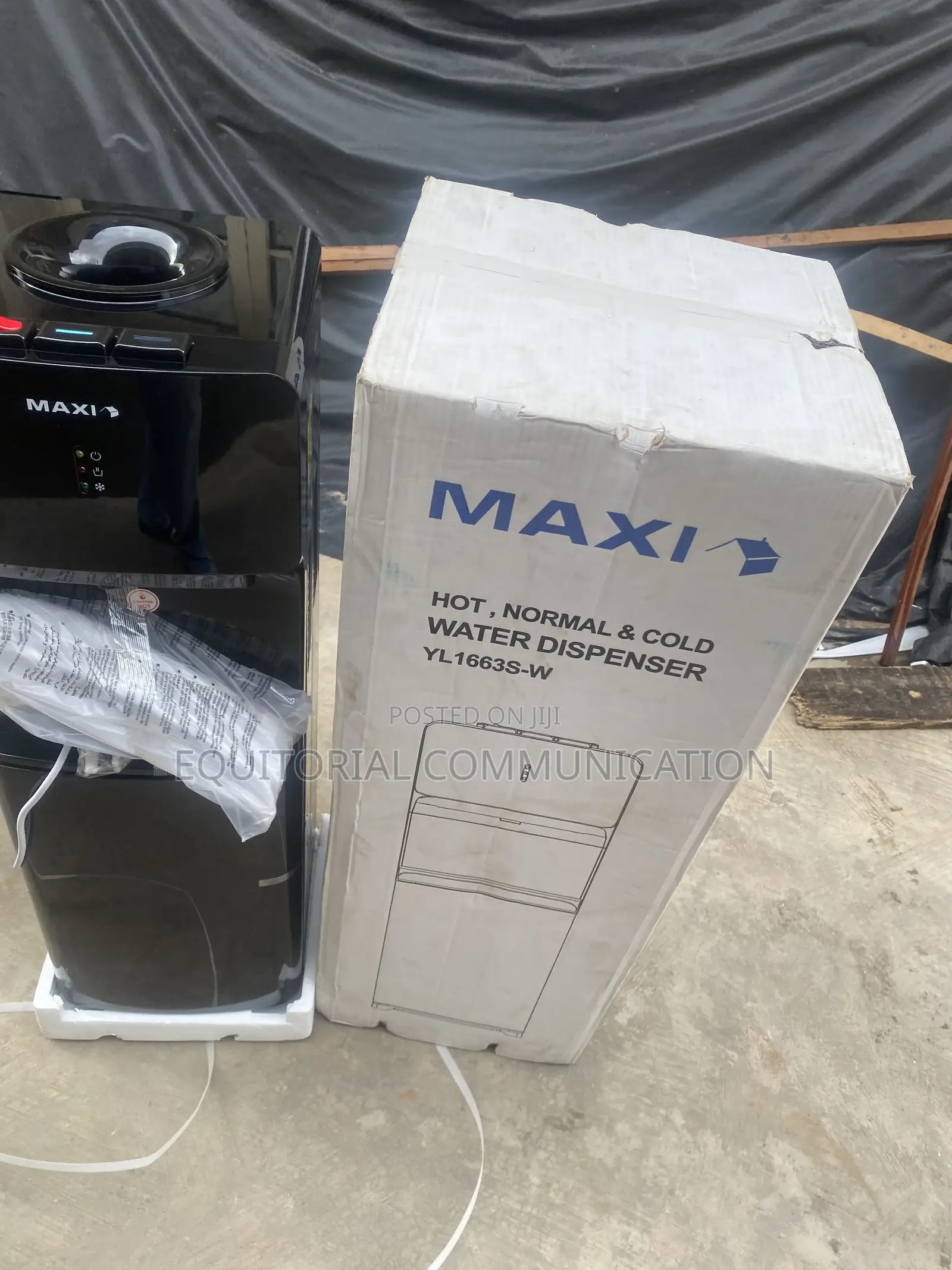 MAXI YL1663S-W Freestanding Three-Temperature Drinking Water Unit