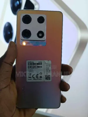 Infinix Note 30 Pro 256 GB Gold