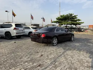 Rolls-Royce Ghost Base EWB 2017 Maroon