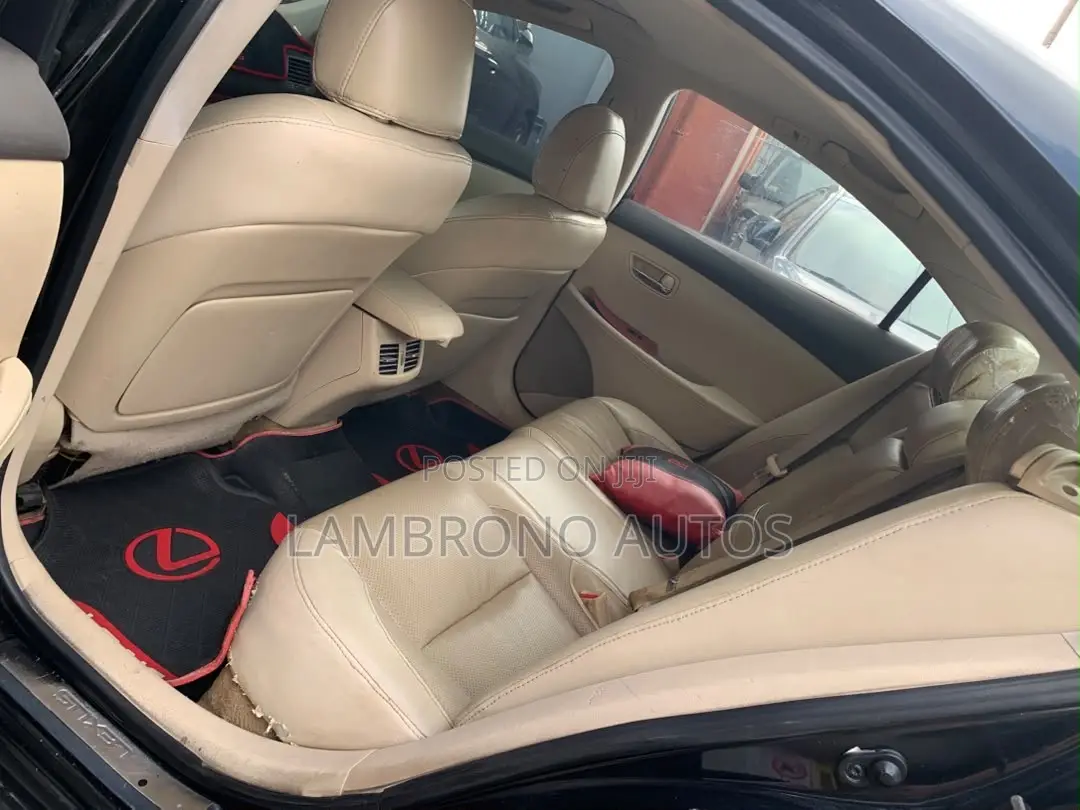 Lexus ES 350 2010 Black