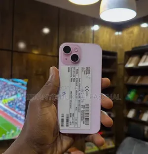 Apple iPhone 15 128 GB Pink