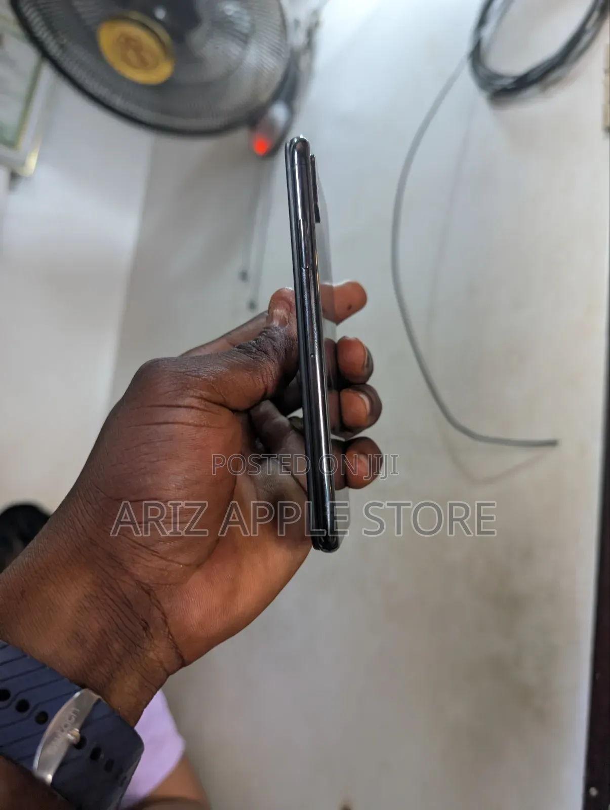 Apple iPhone X 64 GB Black