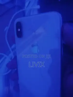 Apple iPhone X 64 GB White