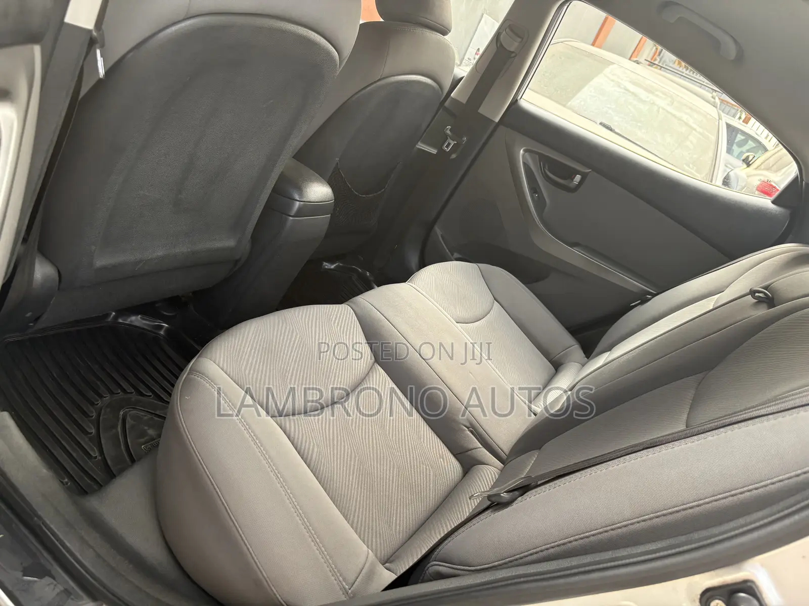 Hyundai Elantra 2013 Silver
