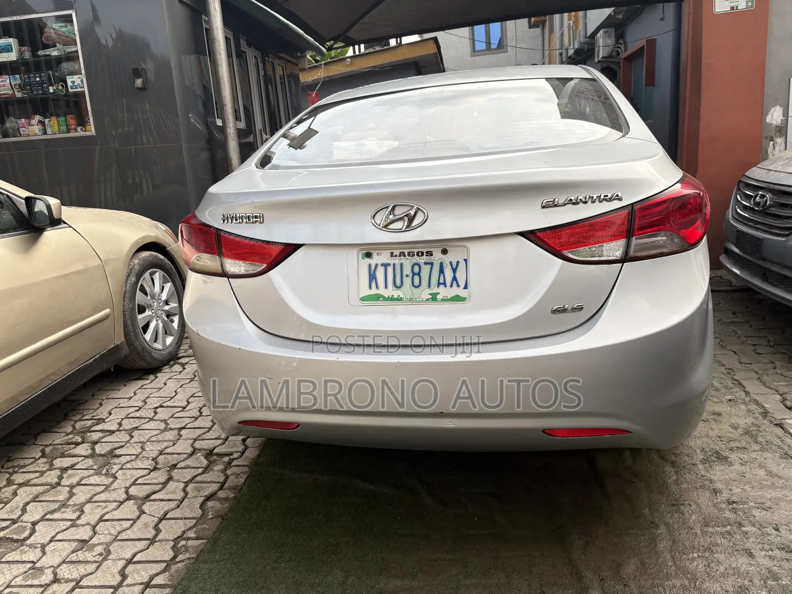 Hyundai Elantra 2013 Silver
