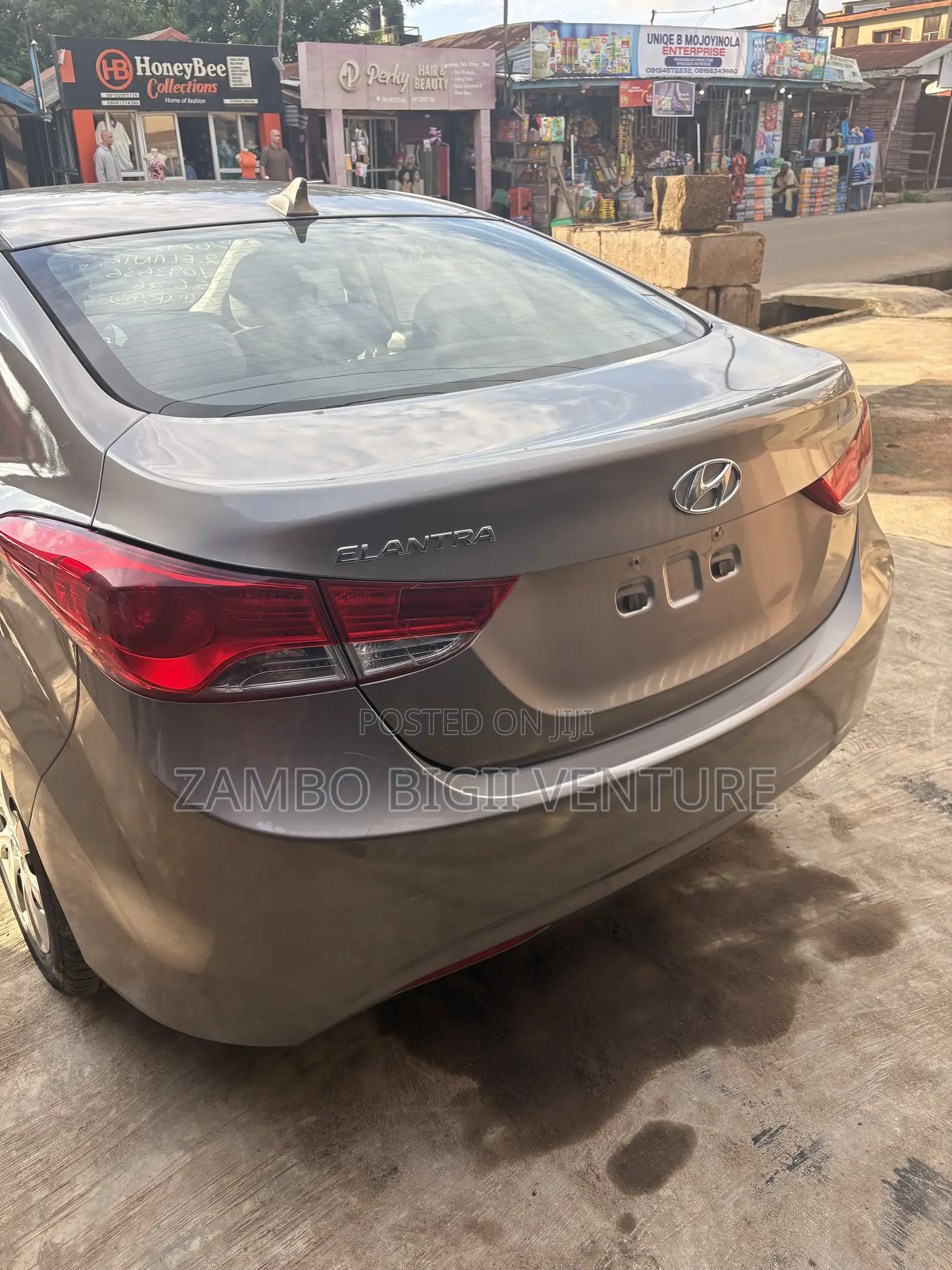 Hyundai Elantra 2013 Gray