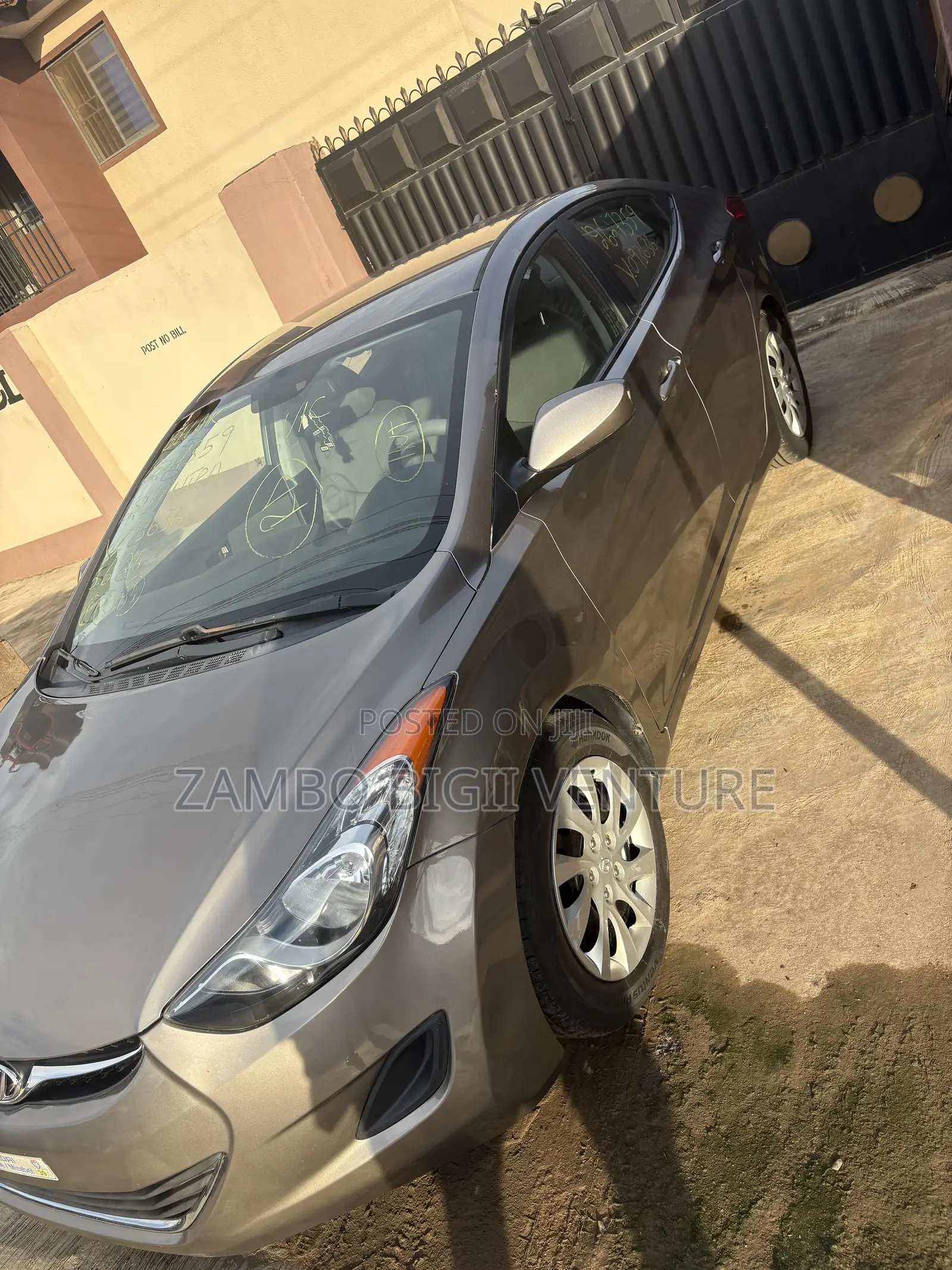 Hyundai Elantra 2013 Gray