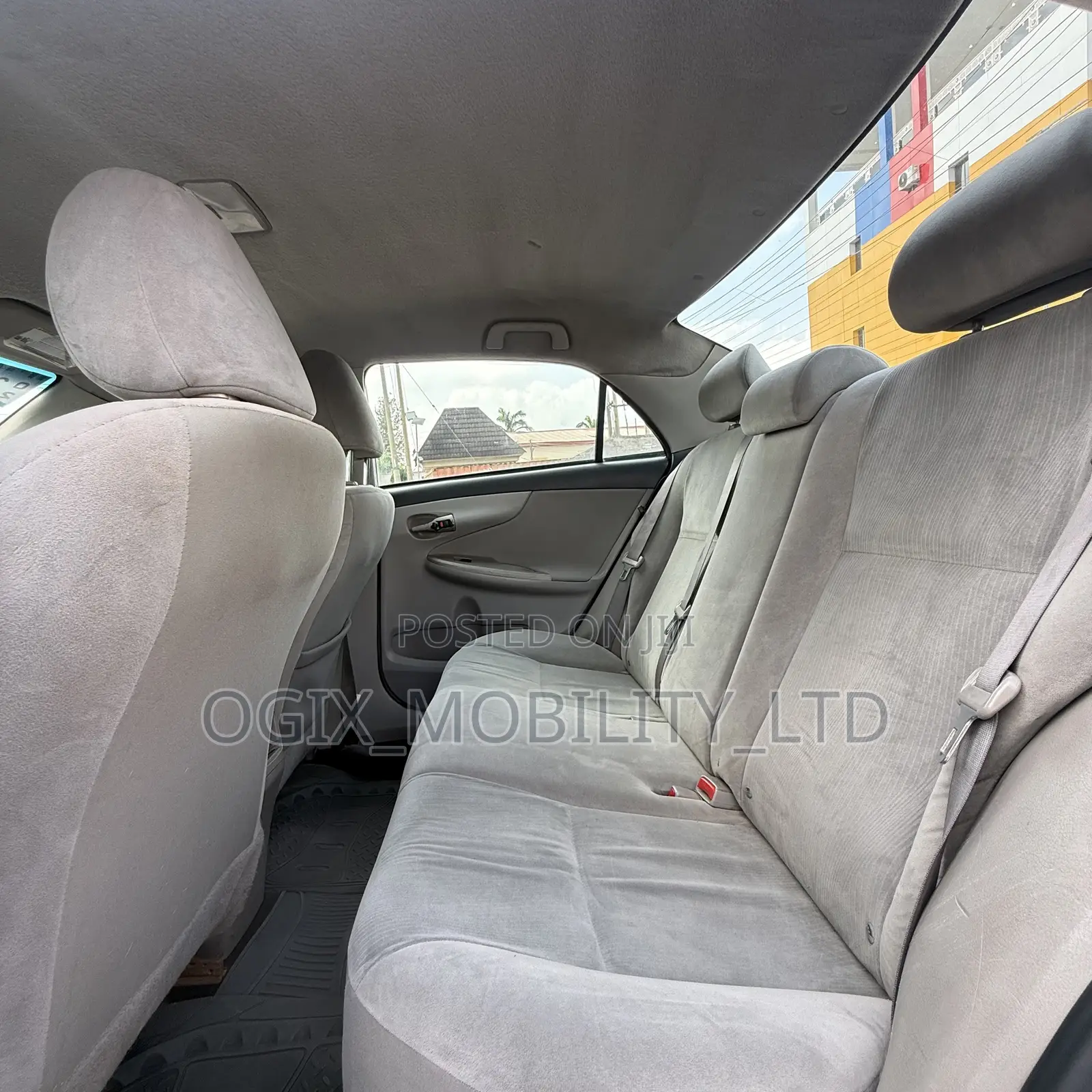 Toyota Corolla 2011 White