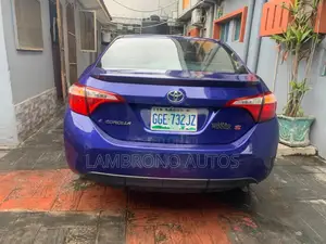 Toyota Corolla 2015 Purple