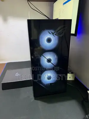 Desktop Computer Asus ROG GT51CH 32GB AMD Ryzen 7 SSD 1T