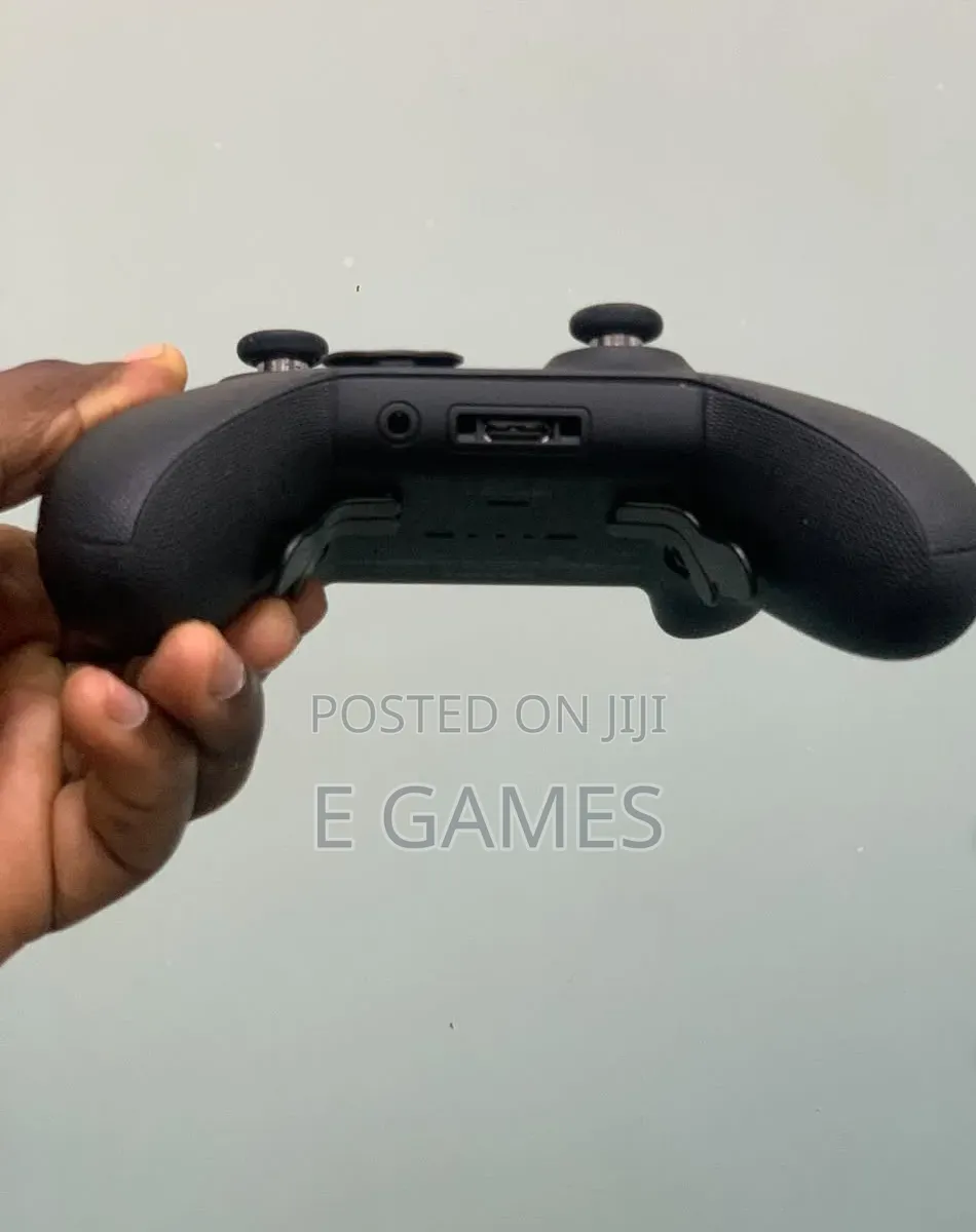 Xbox One Wireless Controller