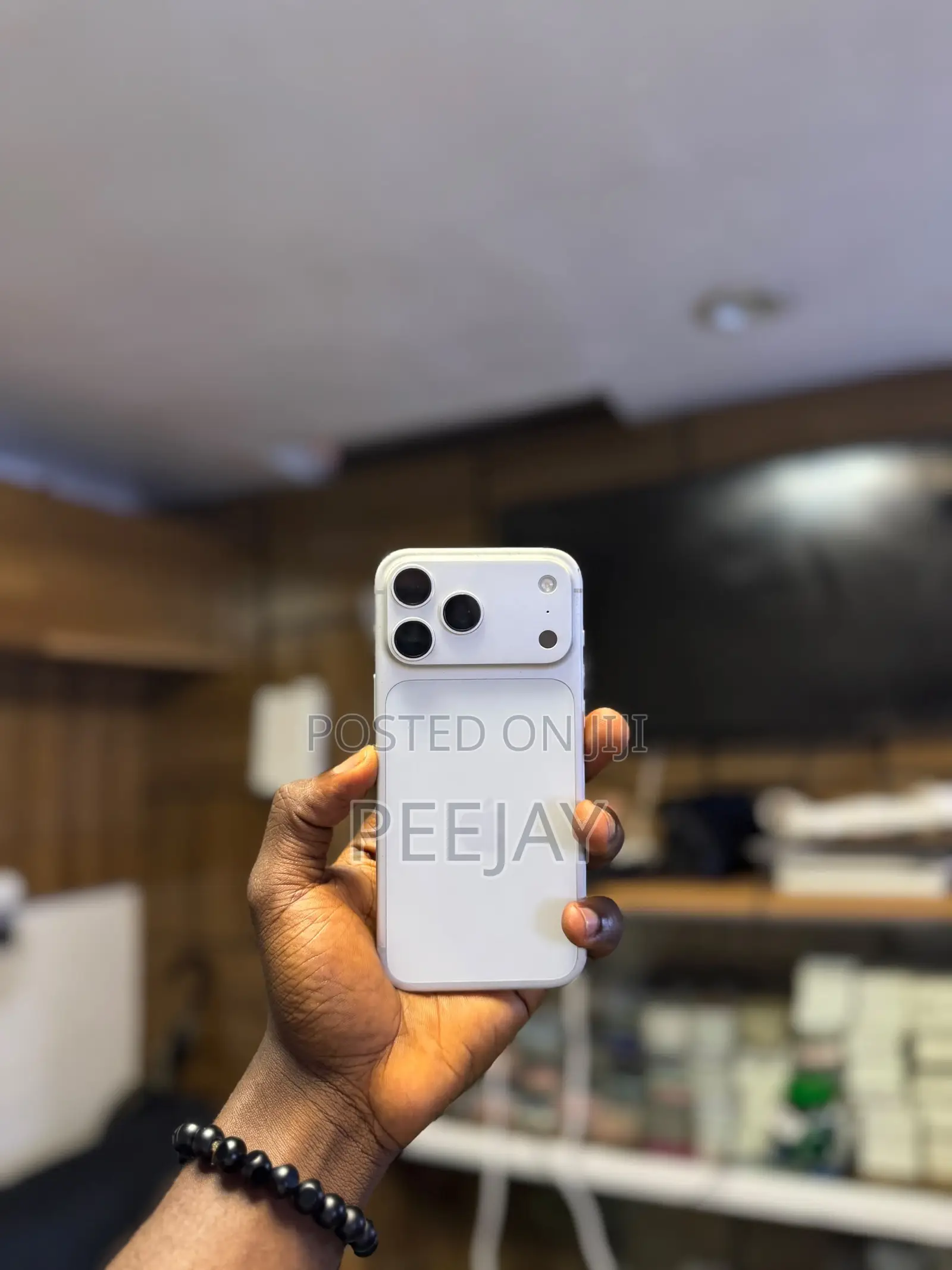 Apple iPhone 17 Pro Max 256 GB White