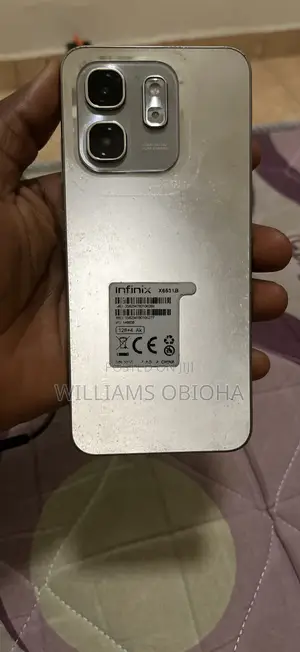 Infinix Hot 50i 128 GB Gray