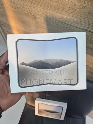 New Apple iPhone Duo 2 TB White