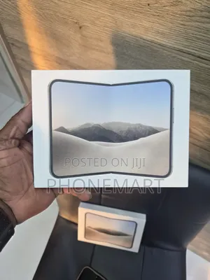 New Apple iPhone Duo 2 TB White