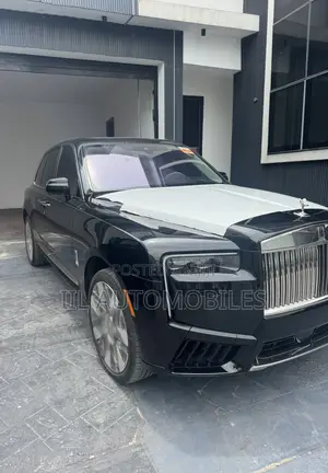Rolls-Royce Cullinan 2025 Black