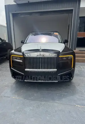 Rolls-Royce Cullinan 2025 Black