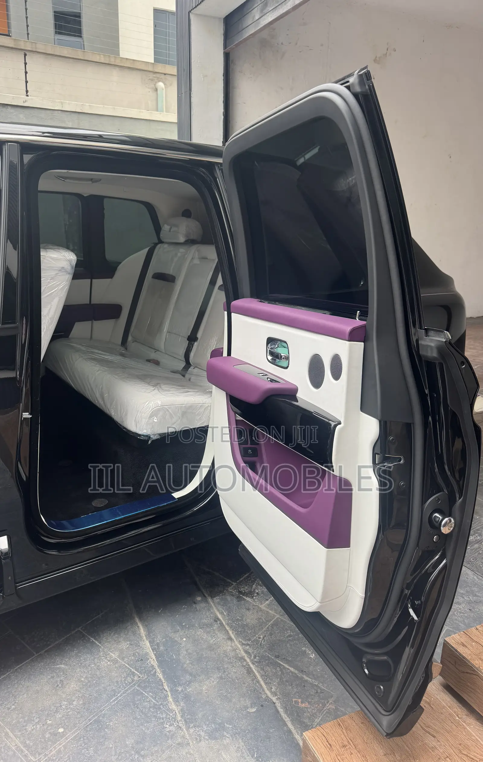 Rolls-Royce Cullinan 2025 Black