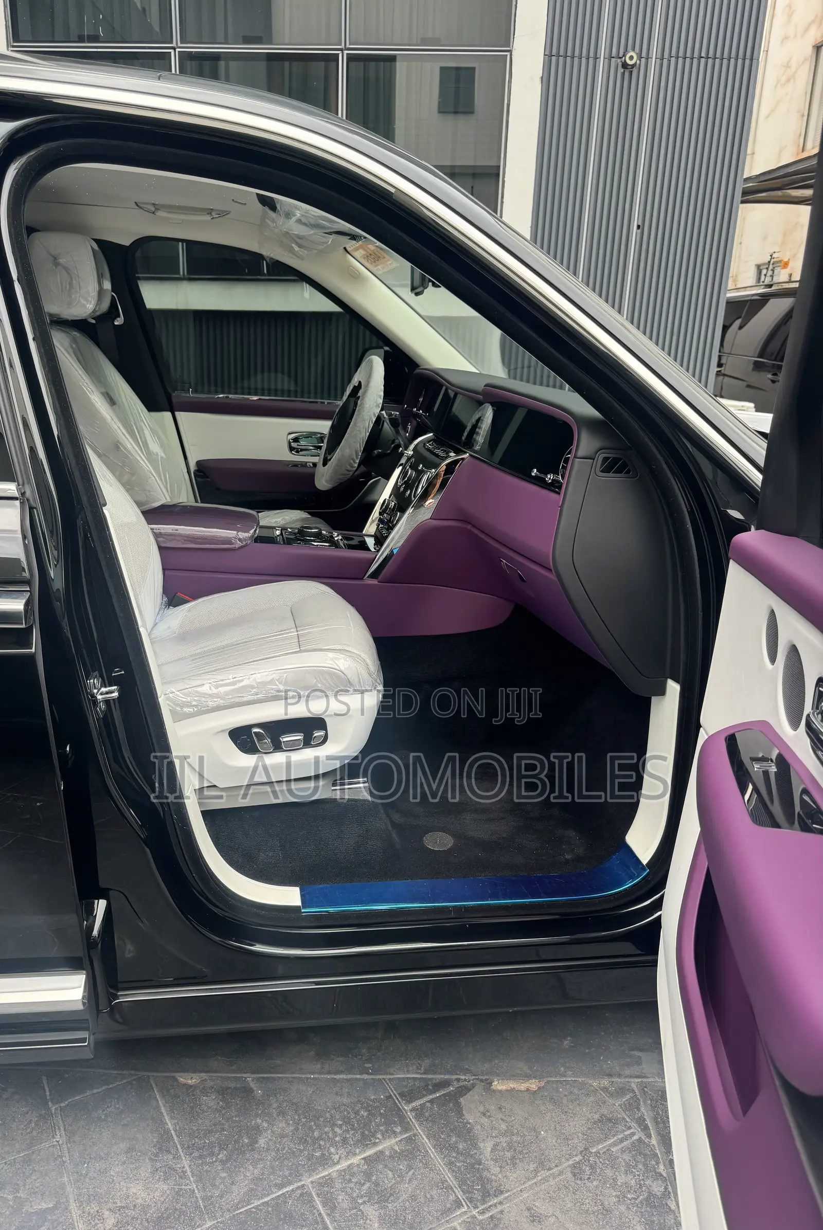 Rolls-Royce Cullinan 2025 Black