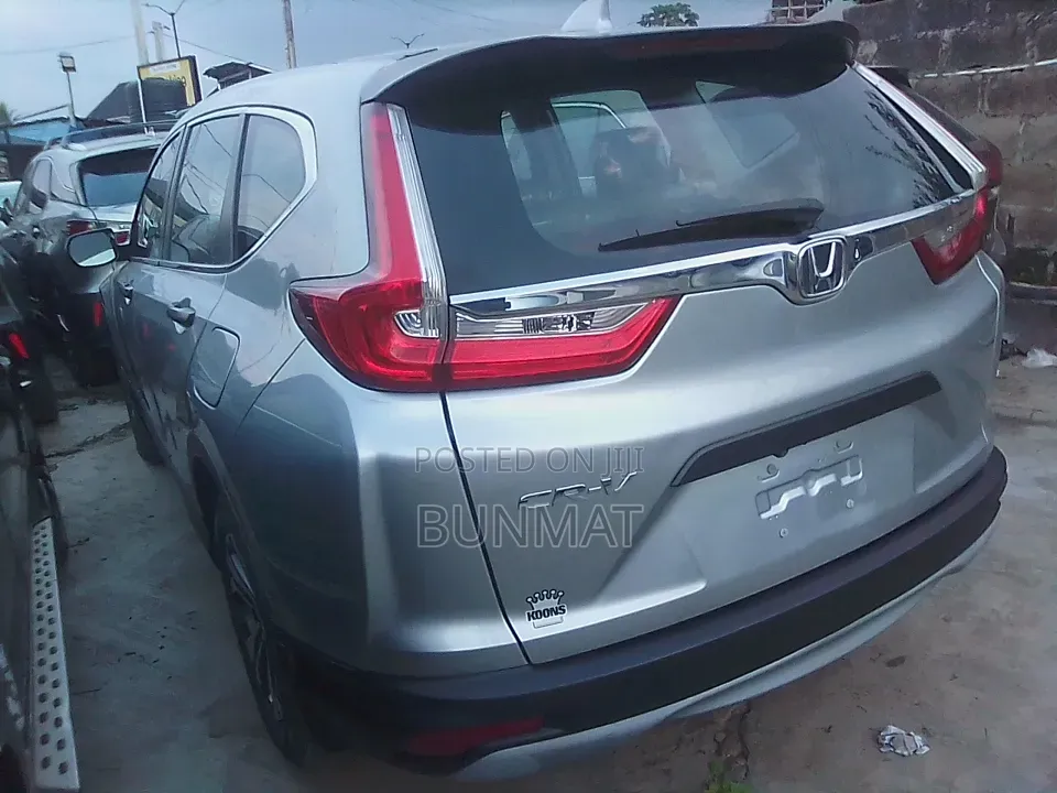 Honda CR-V 2019 Silver