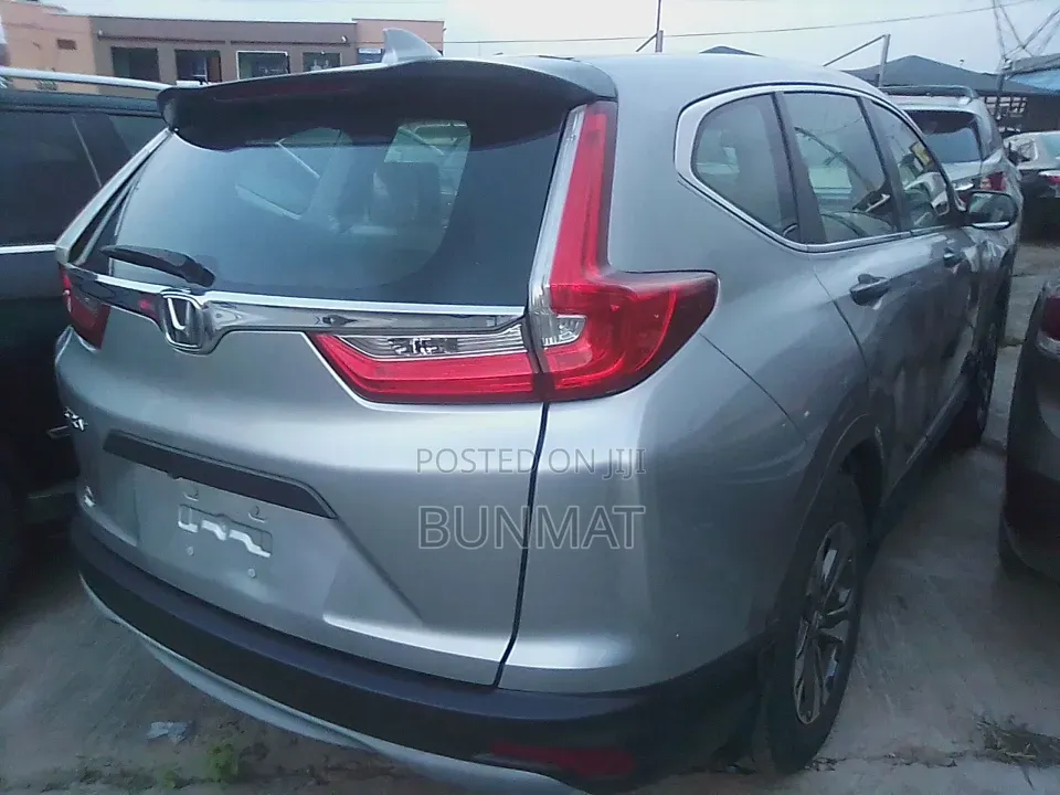 Honda CR-V 2019 Silver
