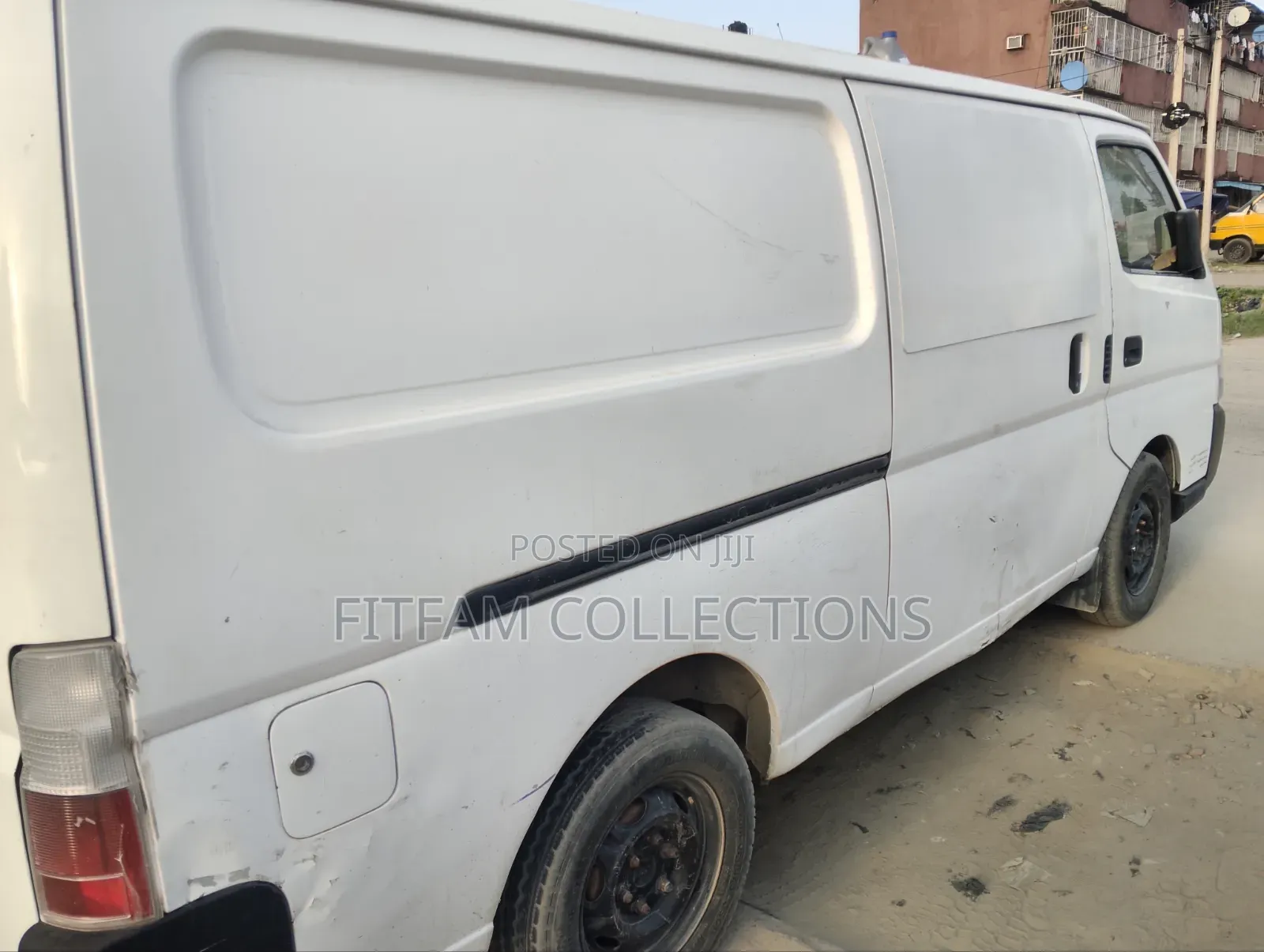Nissan Caravan (Urvan) 2005 White