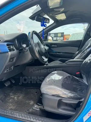 Toyota C-HR 2019 Blue