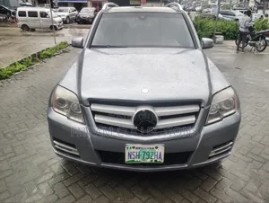 Mercedes-Benz GLK-Class 2009 Gray