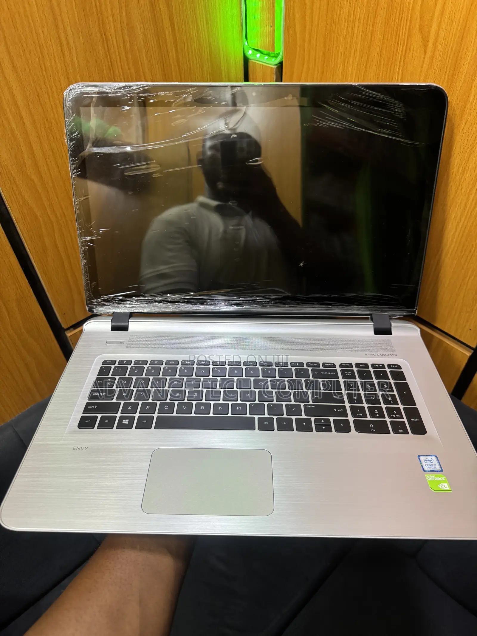 Laptop HP Envy 17 16GB Intel Core i7 SSD 256GB