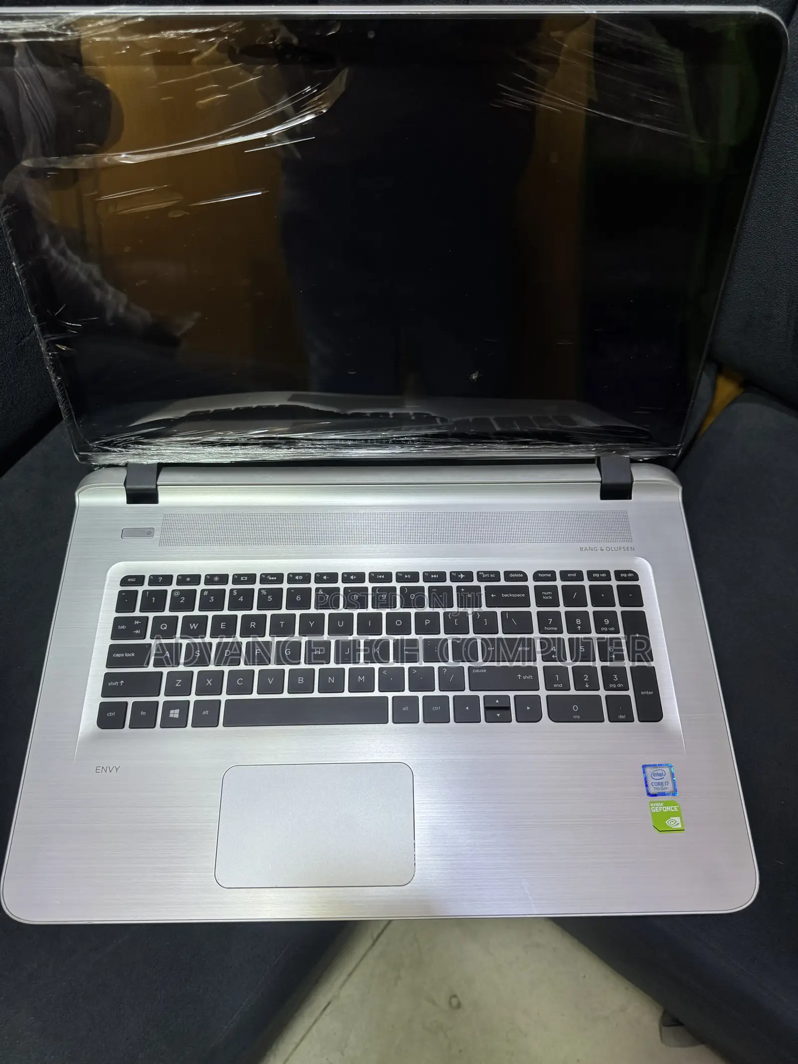 Laptop HP Envy 17 16GB Intel Core i7 SSD 256GB