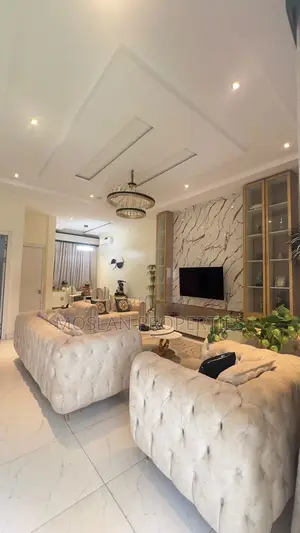 Furnished 4bdrm Duplex in Lekki Phase 2 for rent