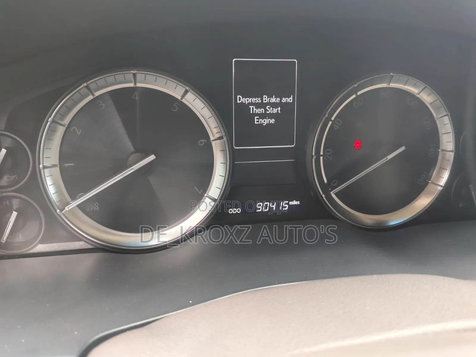 Lexus LX 570 AWD 2017 White