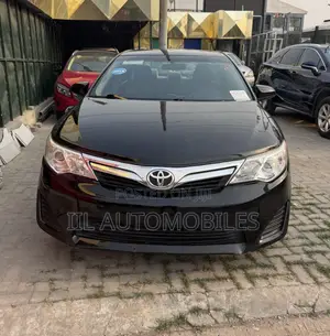 Toyota Camry 2012 Black