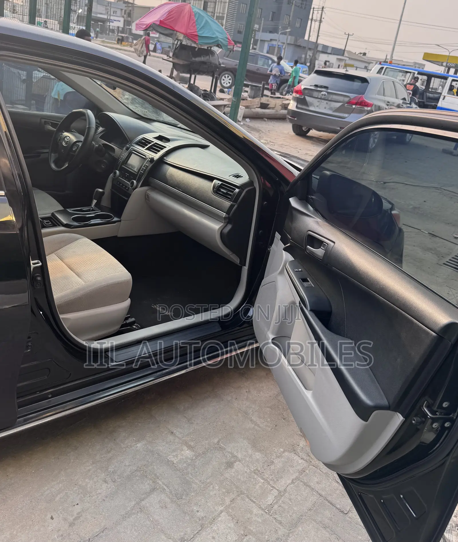 Toyota Camry 2012 Black
