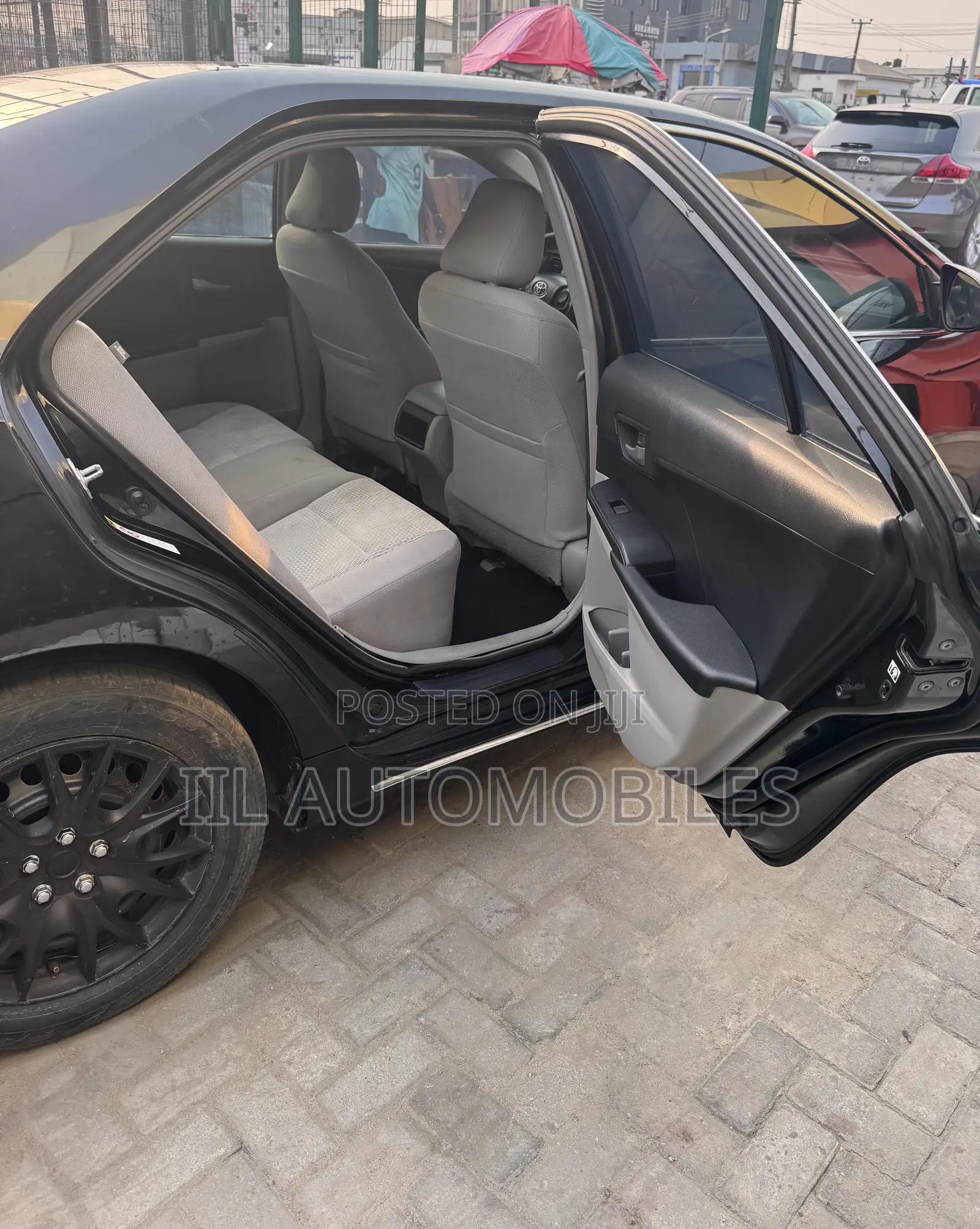 Toyota Camry 2012 Black