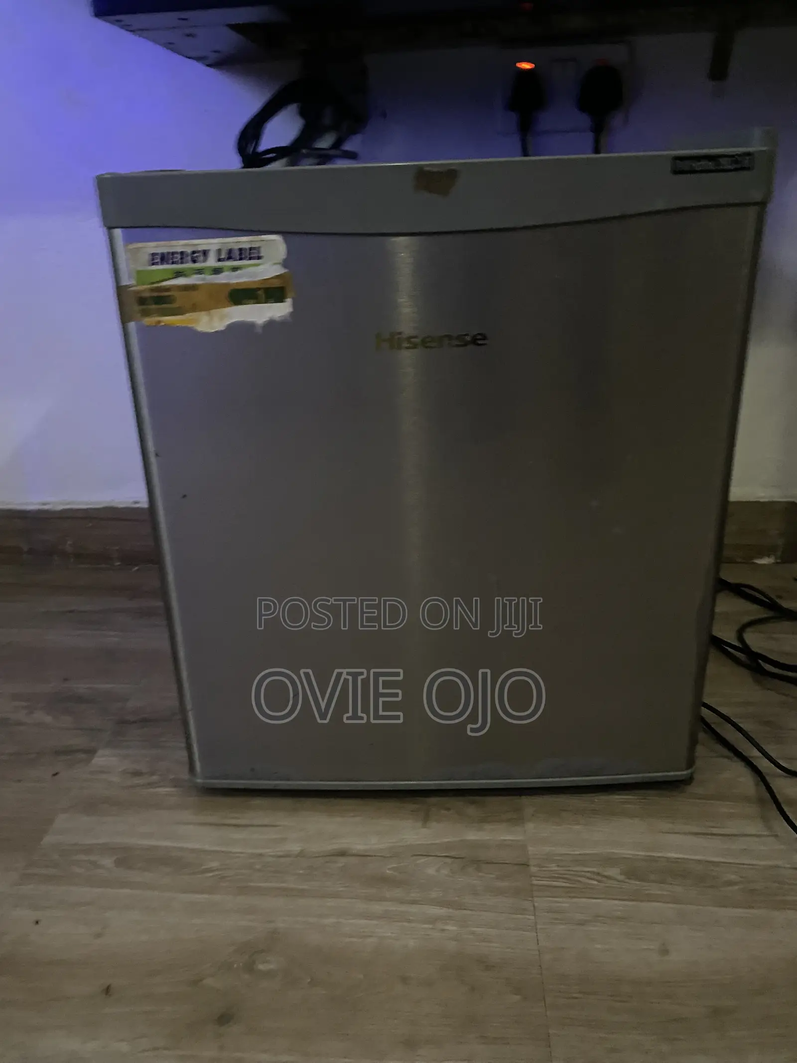 Hisense Mini Fridge