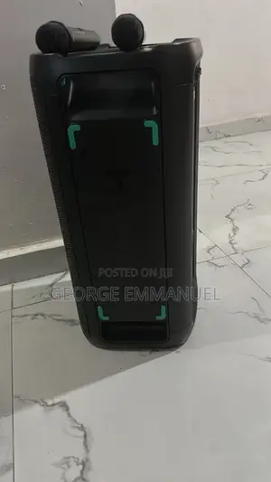 Hisense Party Box