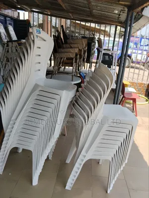 Strong and Affordable Plastic Chair for Events and Home Use