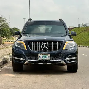 Mercedes-Benz GLK-Class 2015 Black
