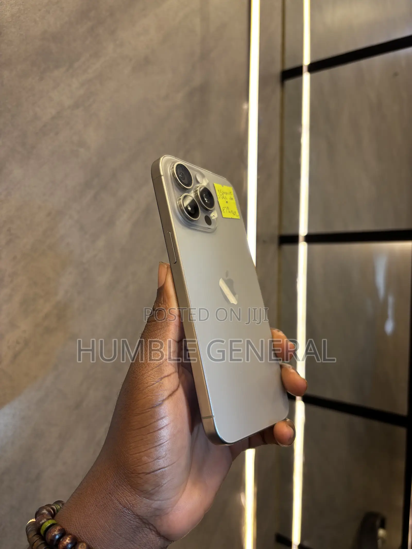 Apple iPhone 15 Pro Max 256 GB