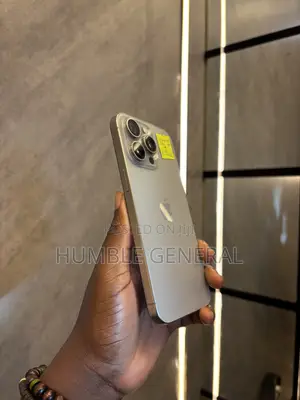 Apple iPhone 15 Pro Max 256 GB