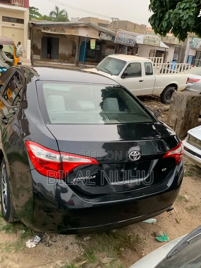 Toyota Corolla 2015 Black