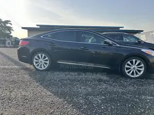 Hyundai Azera Base 2012 Black