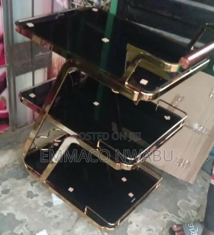 Gold/Silver Trolley