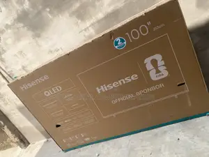 Hisense 100Q7Q 100-Inch Smart QLED TV for Cinematic Viewing