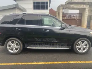 Mercedes-Benz M Class ML350 4MATIC 4dr SUV AWD (3.5L 6cyl 7A) 2014