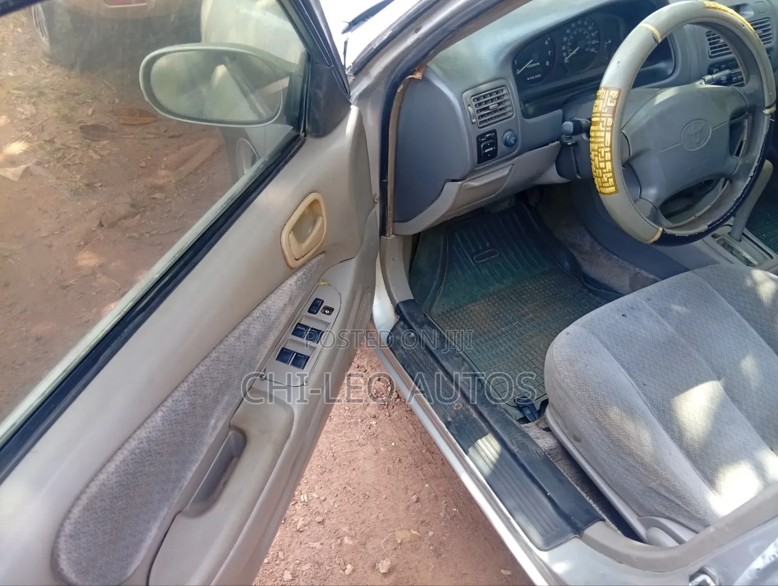 Toyota Corolla 2000 Silver