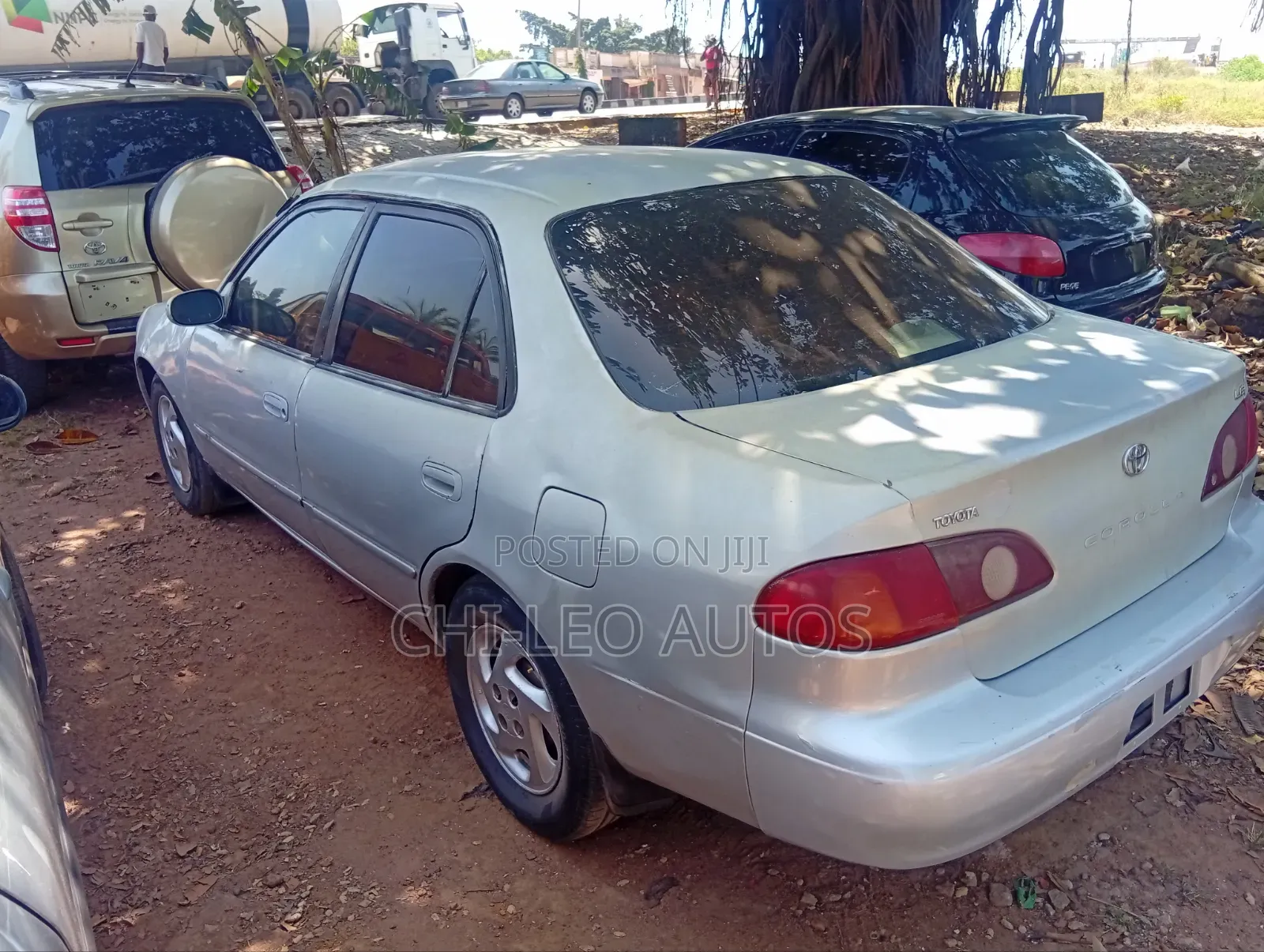 Toyota Corolla 2000 Silver