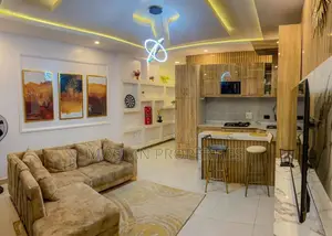 Beautiful Fully Furnished One Bedroom Shortlet.
