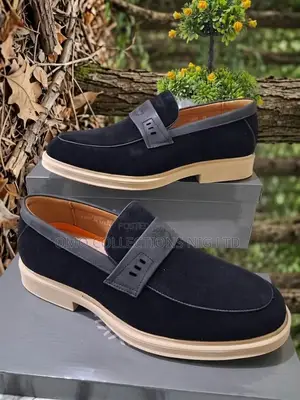Fully Boxed Timberland Men’s Suede Loafers – Premium Slip-on Shoes